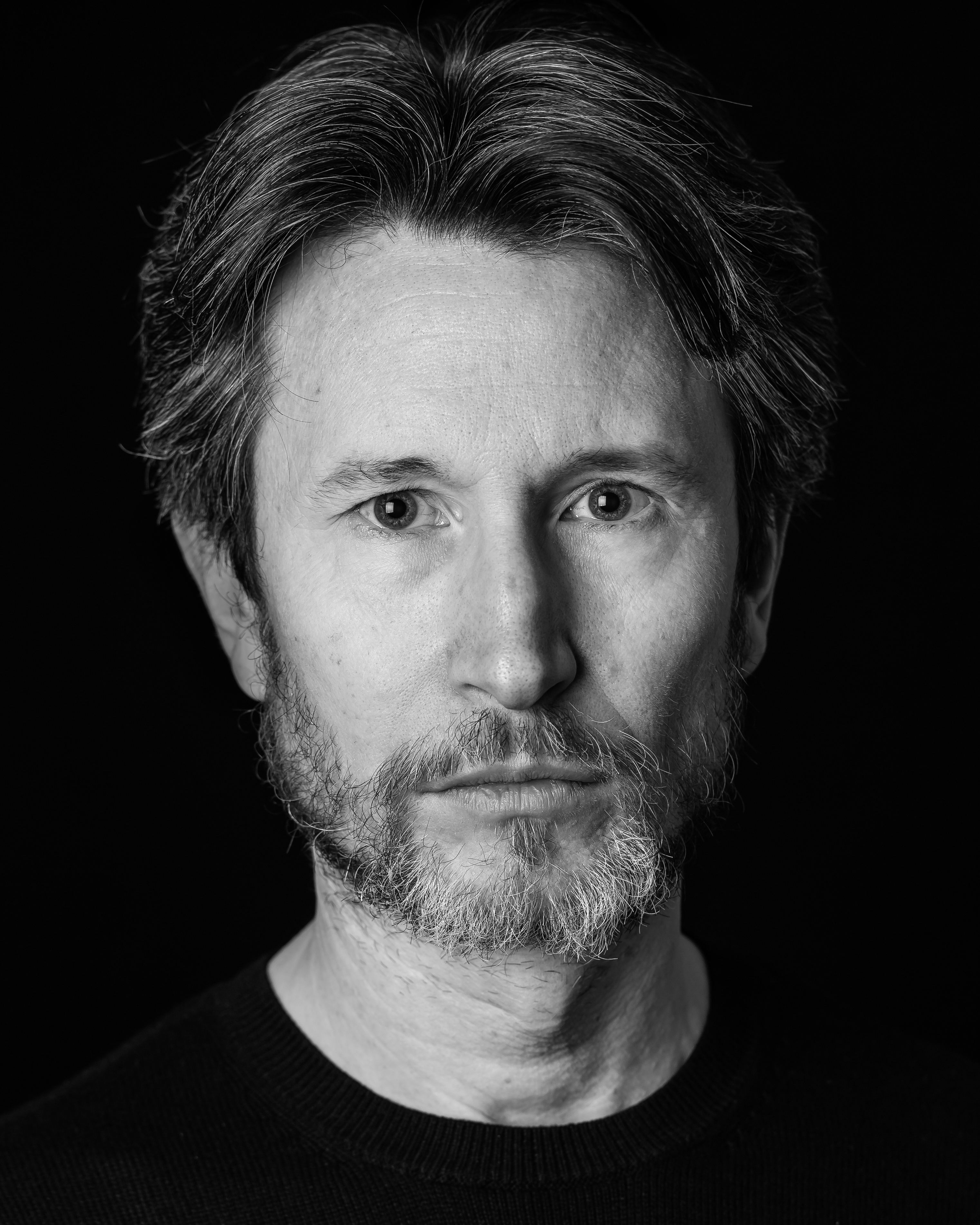 actor Jonathan Aris large photo