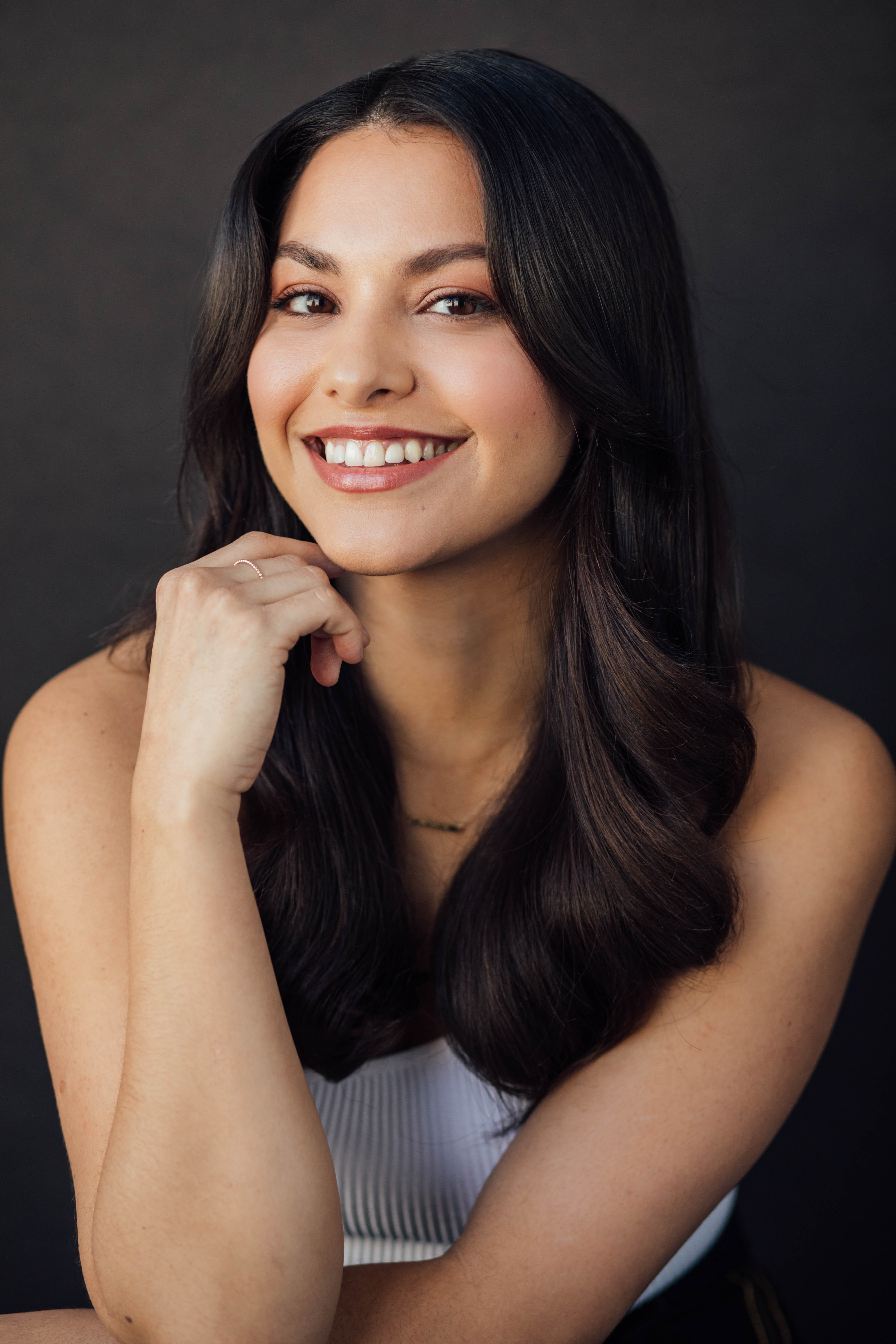 actor Humberly González large photo