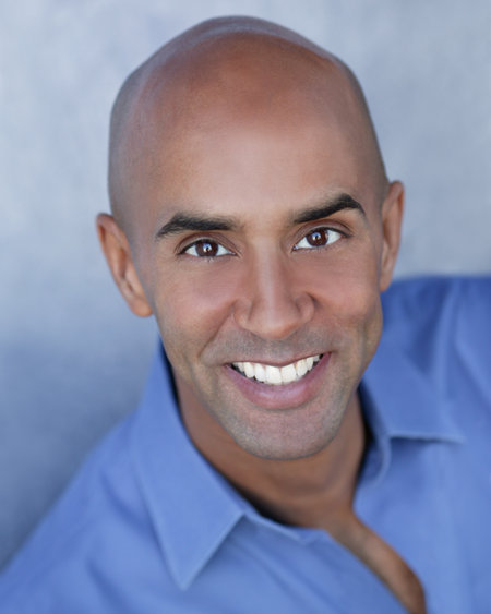 actor Chuck Cureau large photo