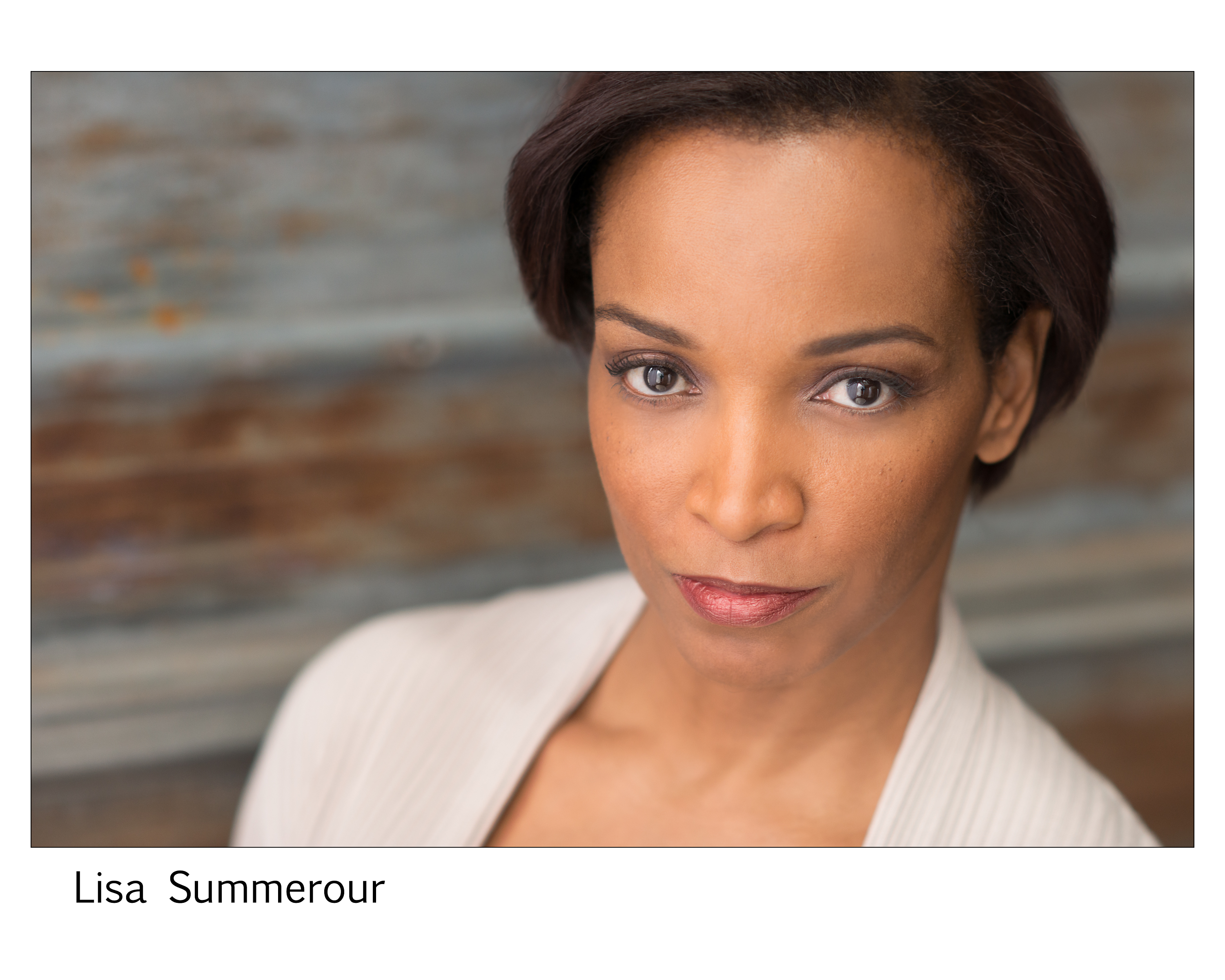 actor Lisa Summerour large photo
