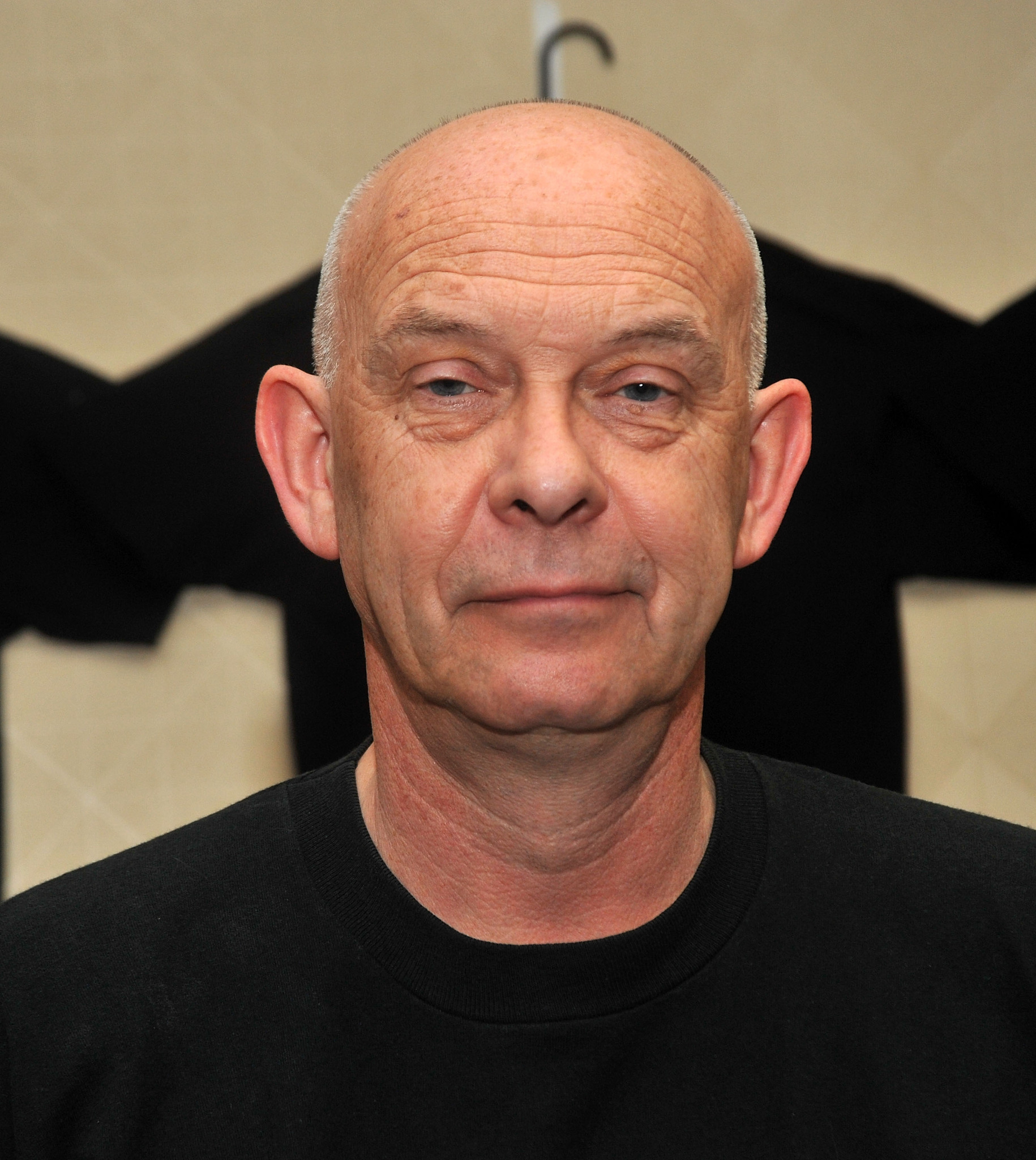actor Doug Bradley large photo