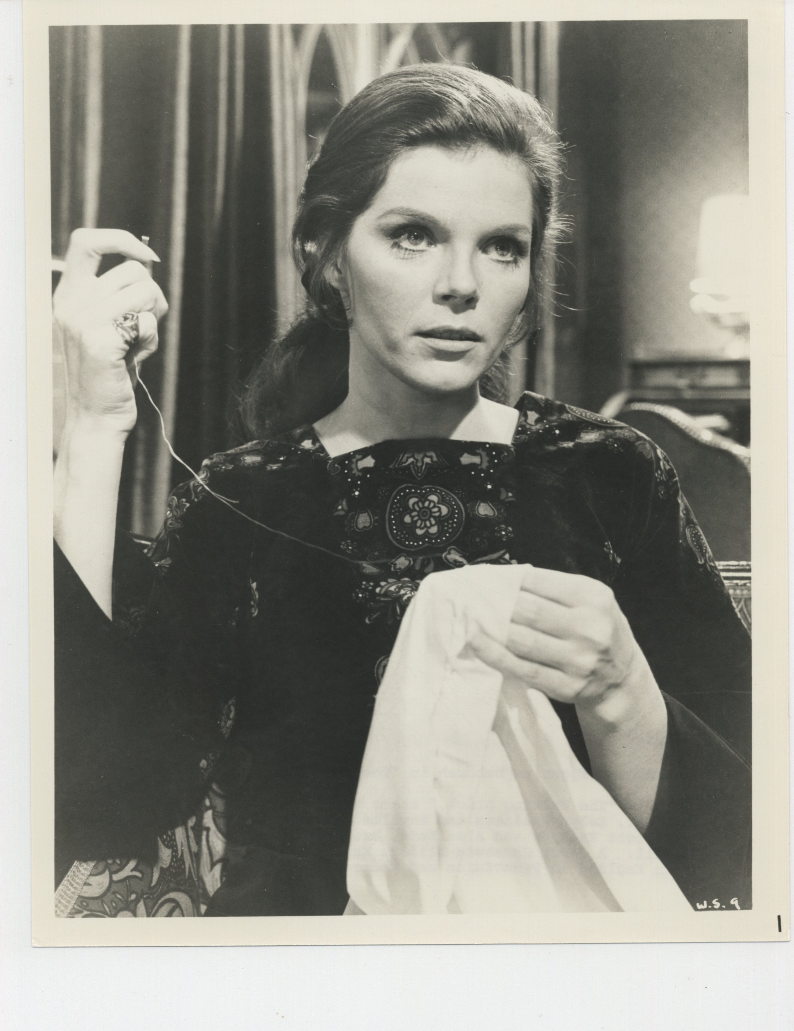 actor Samantha Eggar large photo actor Samantha Eggar large photo