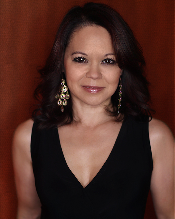 actor Emily Mura-Smith large photo