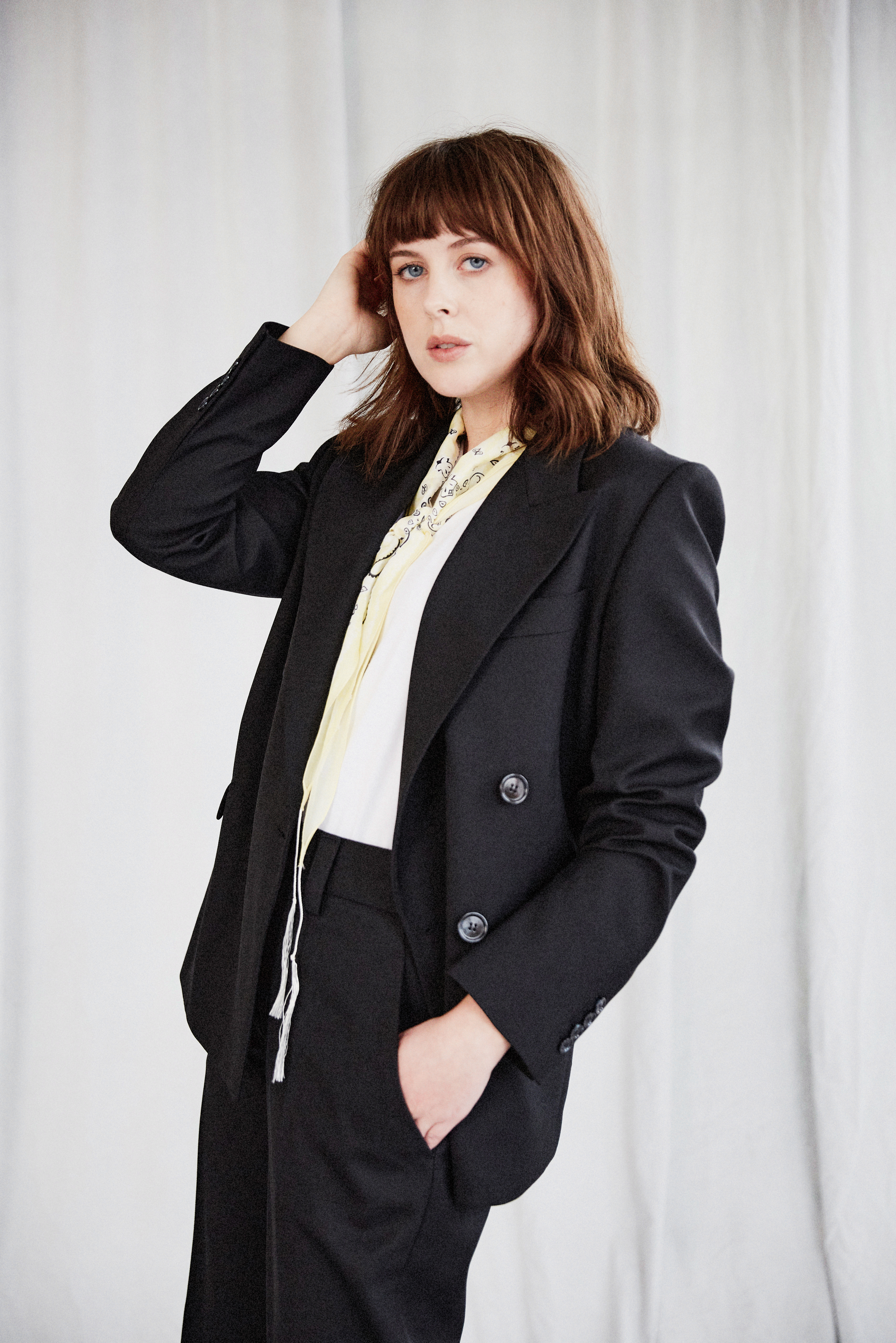 actor Alexandra Roach large photo