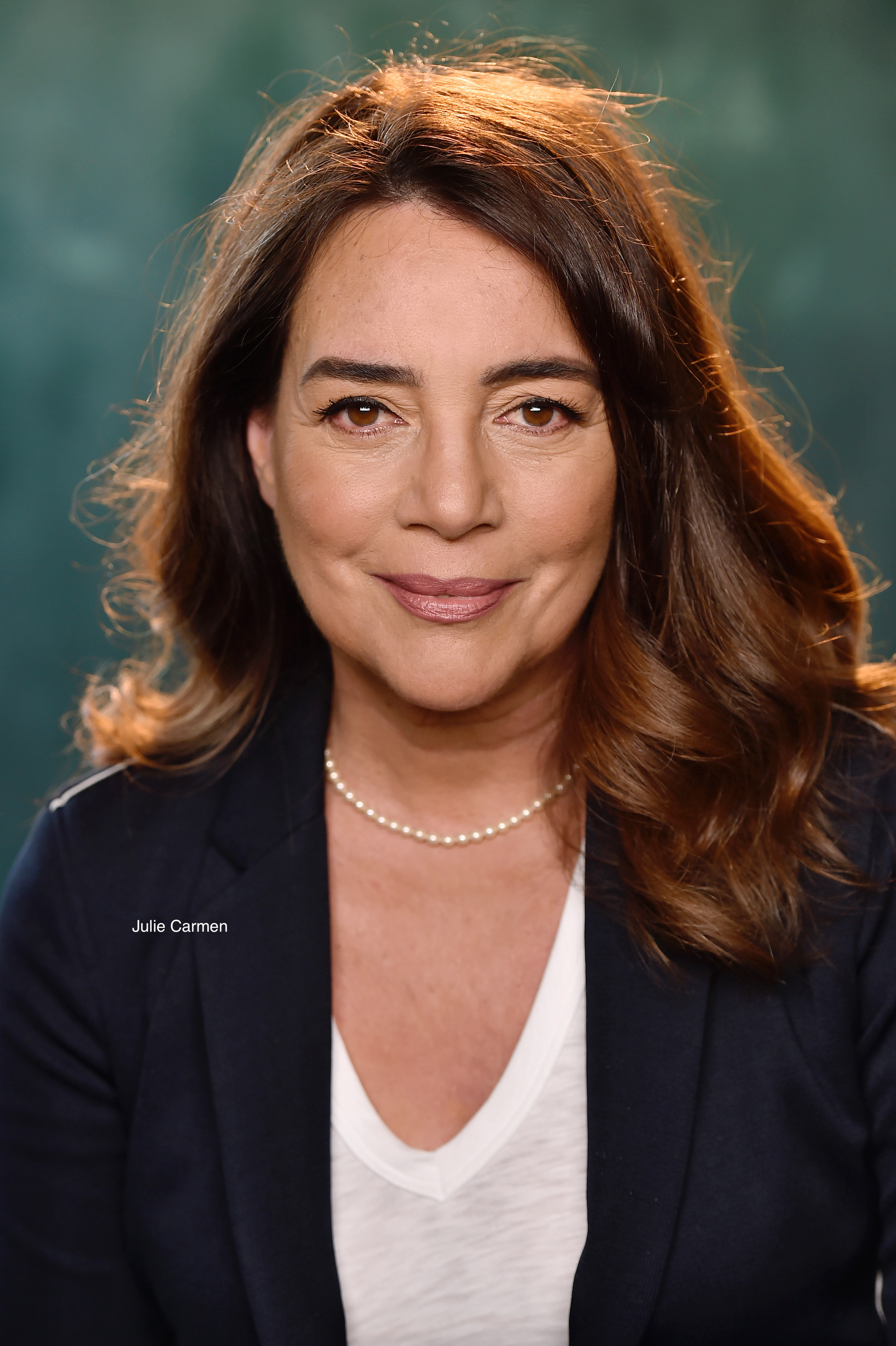 actor Julie Carmen large photo