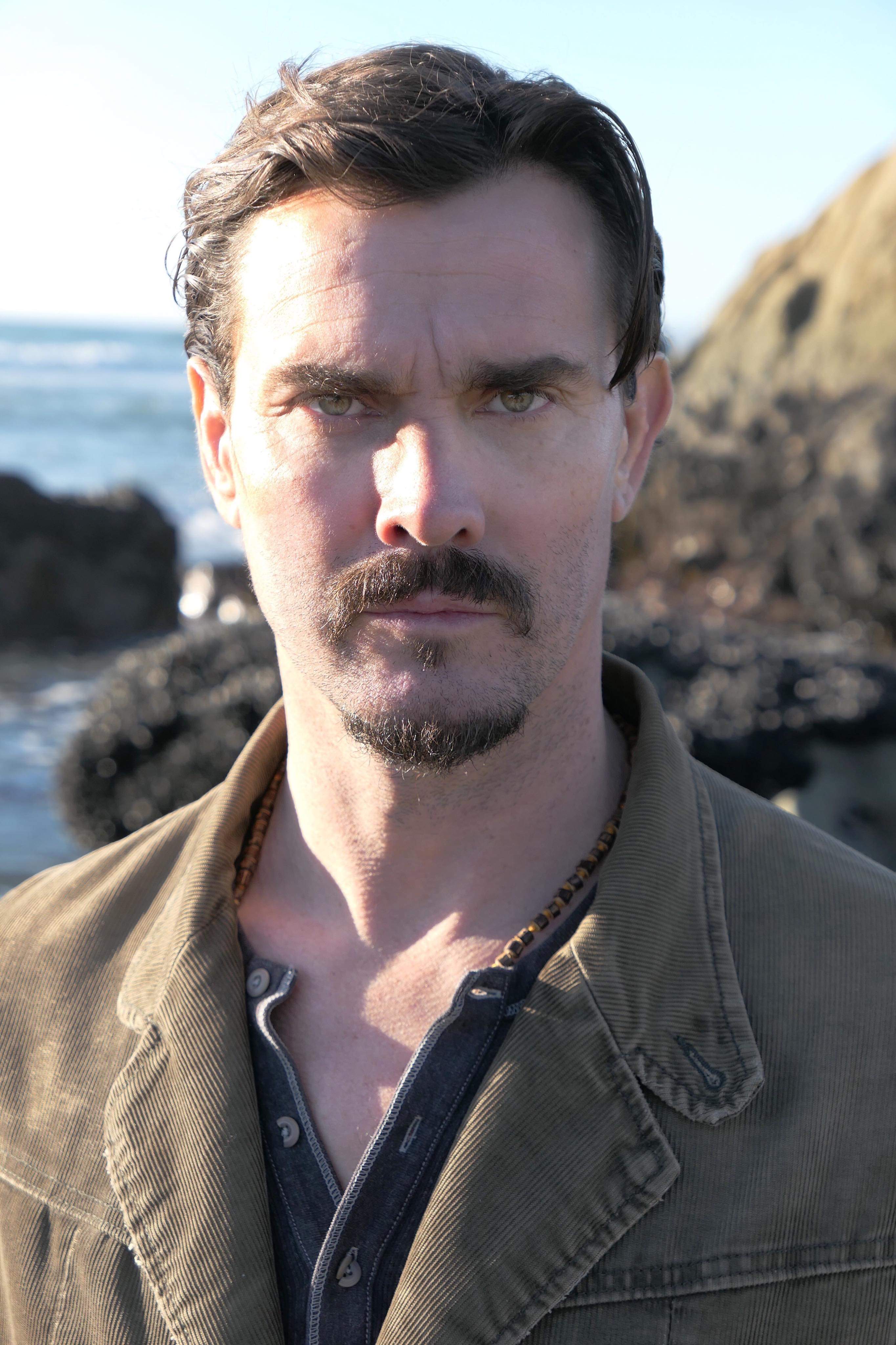 actor Eric Michael Cole large photo