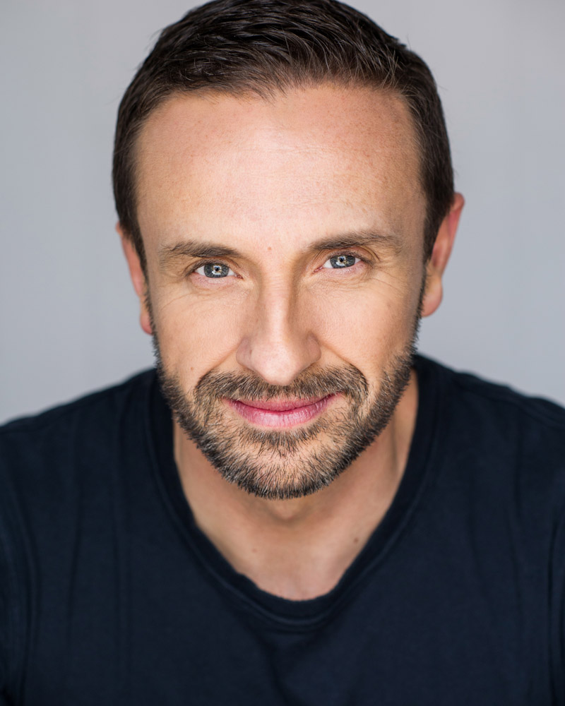 actor Mitchell Butel large photo