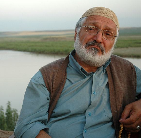 actor Salih Kalyon large photo