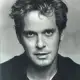 Tom Hollander