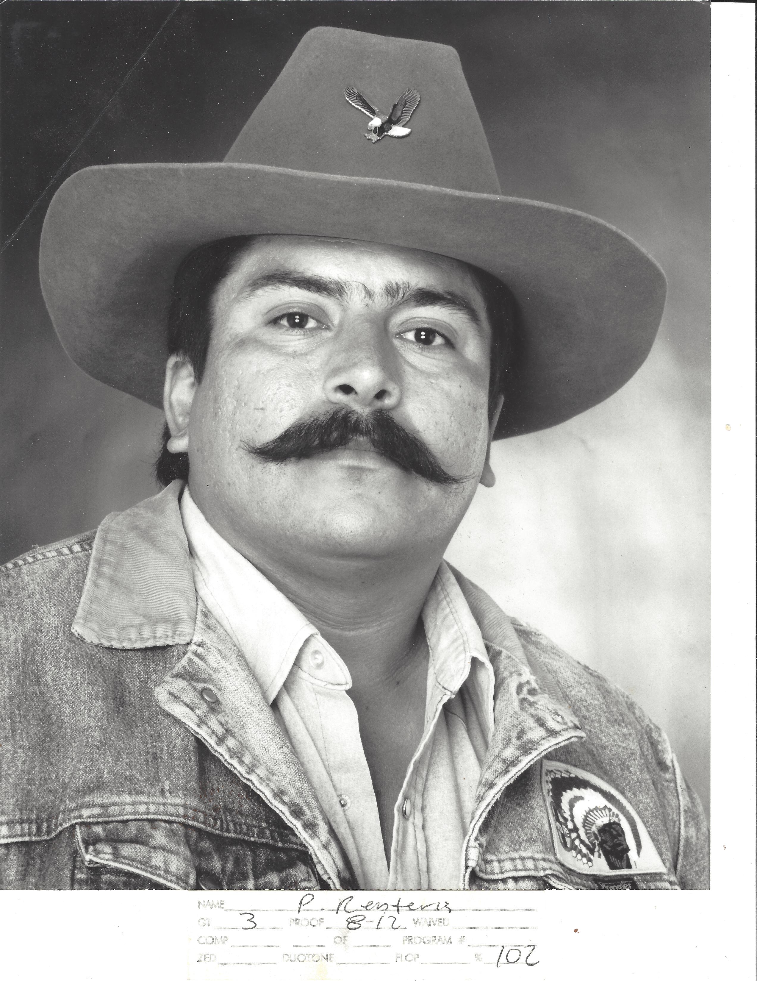 actor Paul Renteria large photo