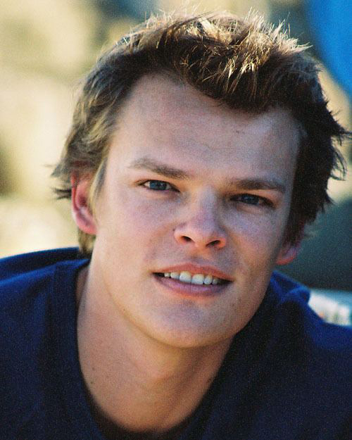 actor Remi Broadway large photo