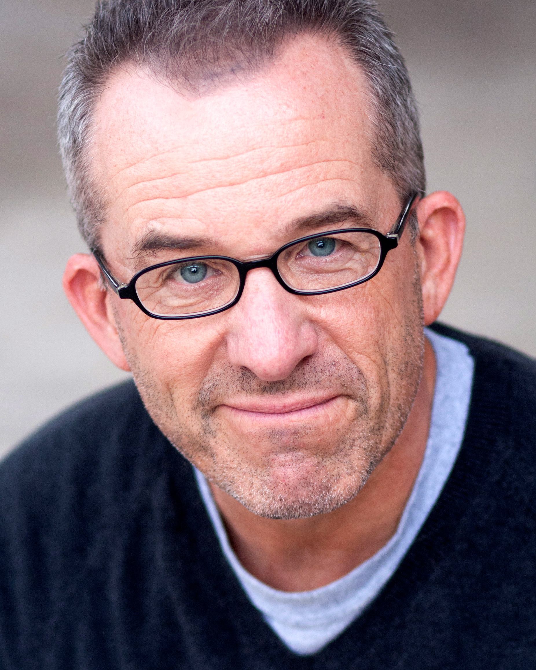 actor Michael Beattie large photo