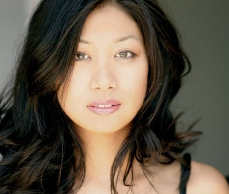 actor Liza Lapira large photo actor Liza Lapira large photo