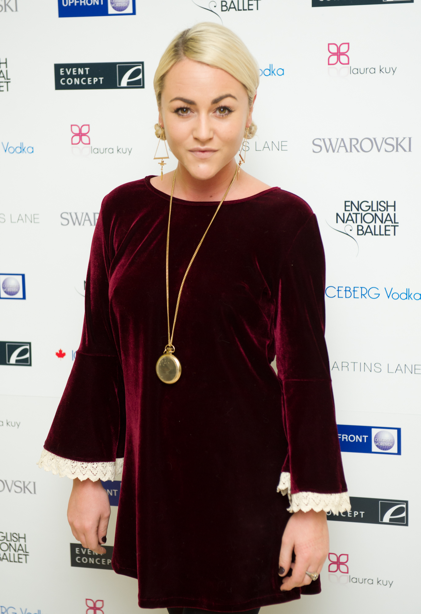 actor Jaime Winstone large photo