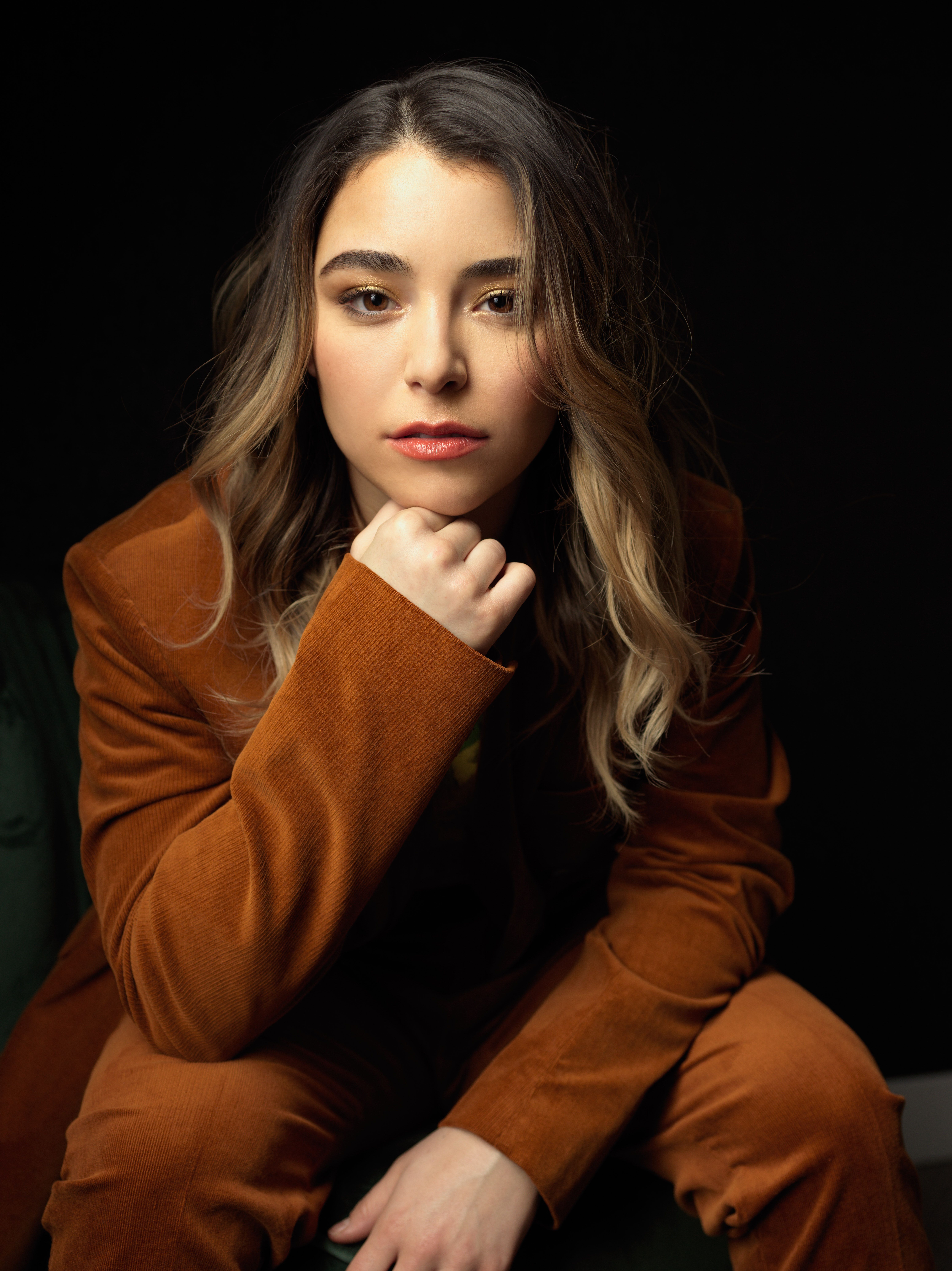 actor Nicole Muñoz large photo