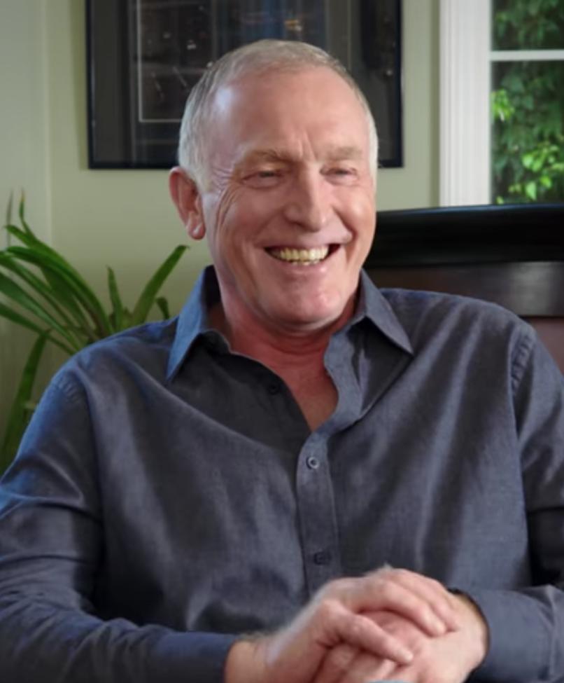 actor Mark Rolston large photo