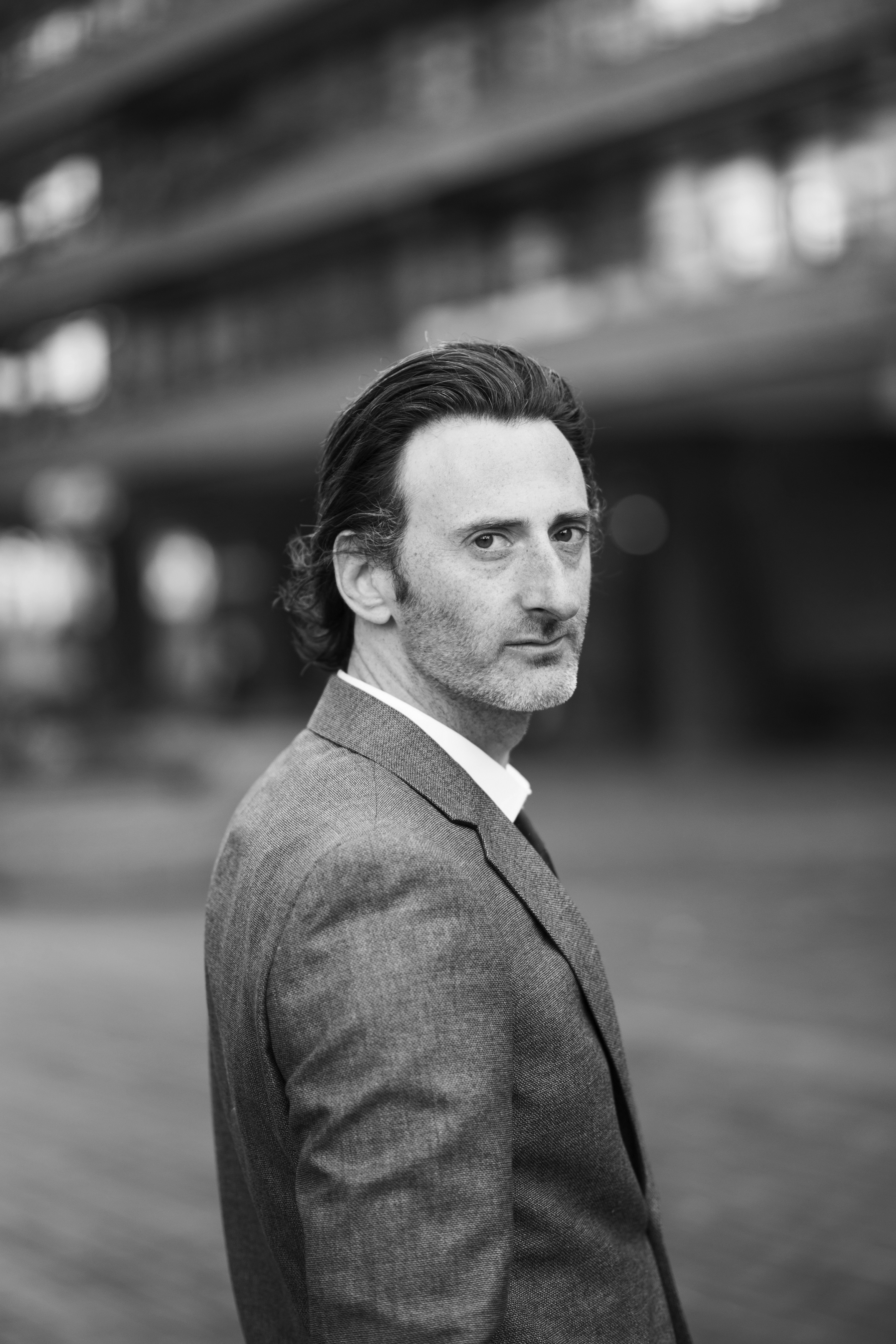 actor Andy Gathergood large photo