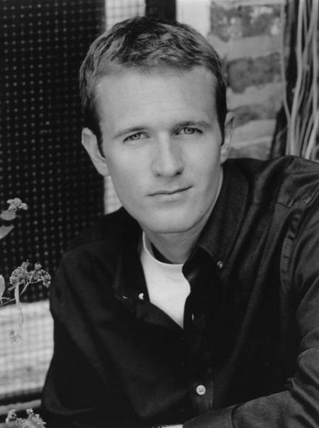 actor Christopher Kroon large photo