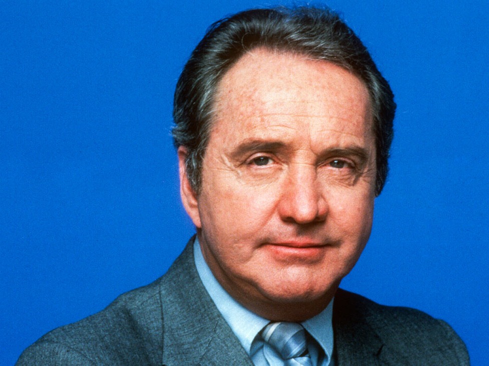 actor Richard Venture large photo