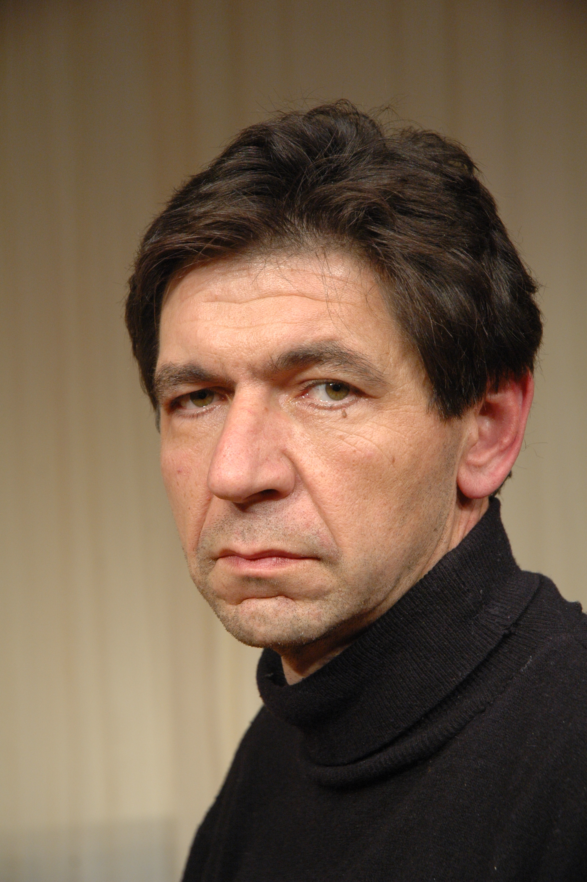 actor Gerasimos Skiadaressis large photo