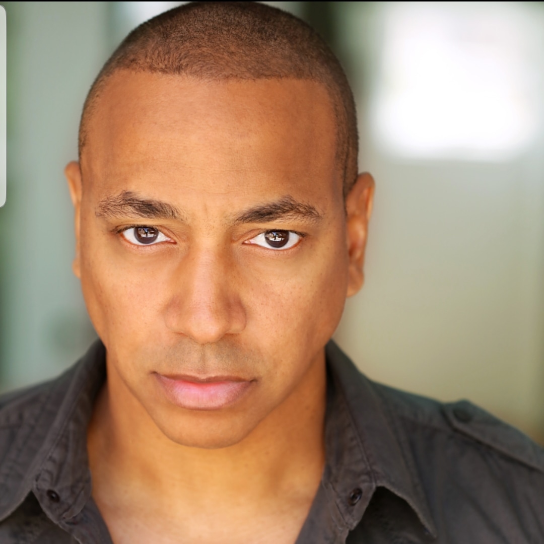 actor Rainoldo Gooding large photo