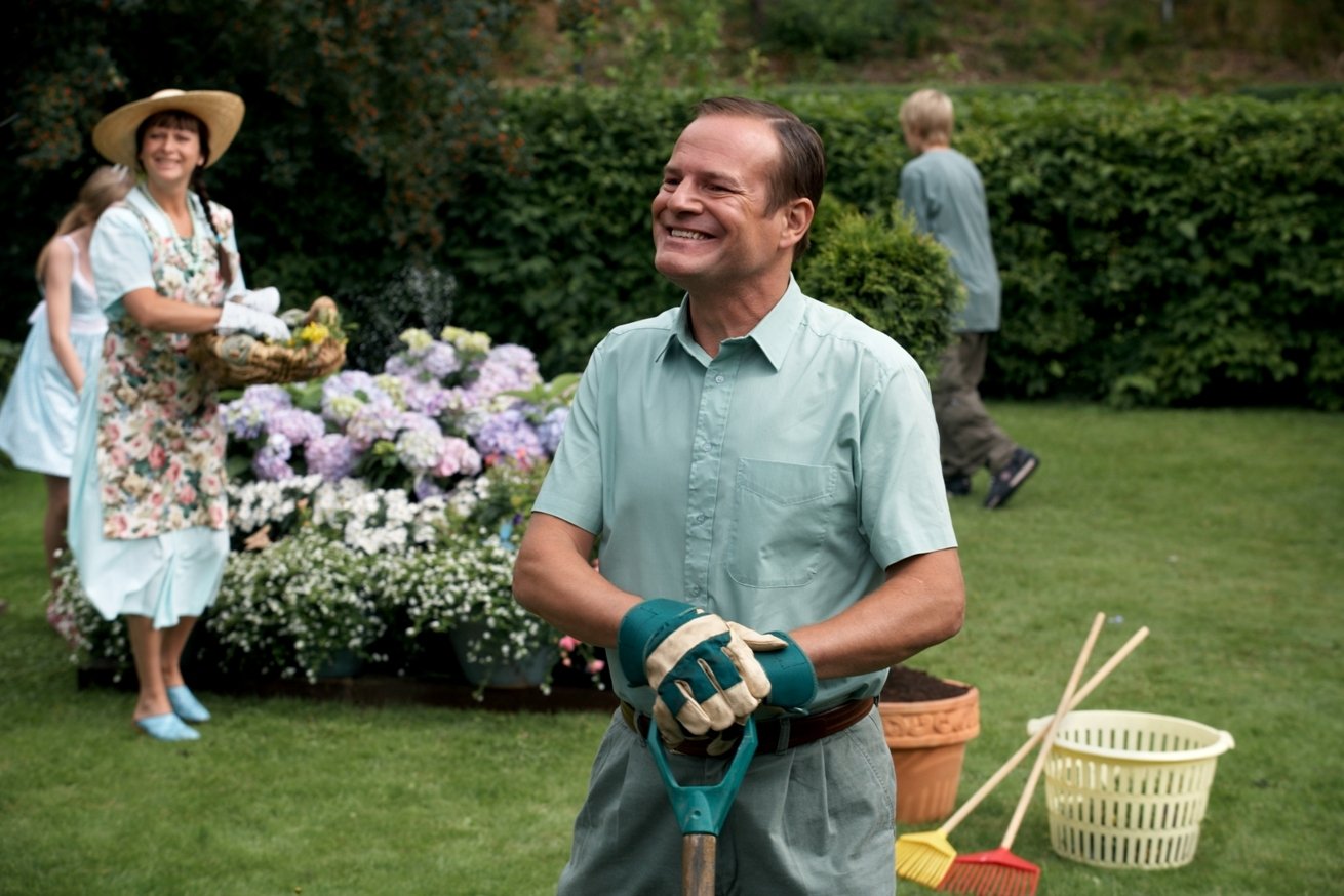 actor Jacob Ericksson large photo