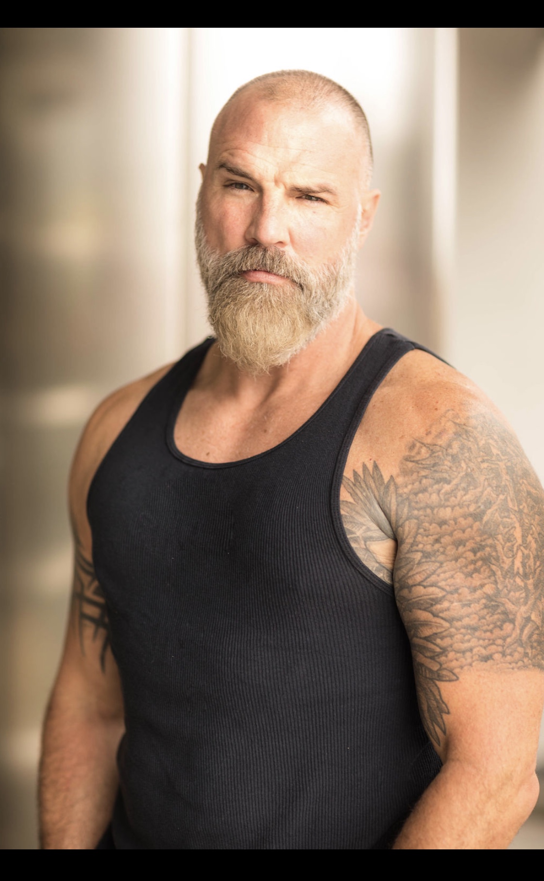 actor Tim Holmes large photo