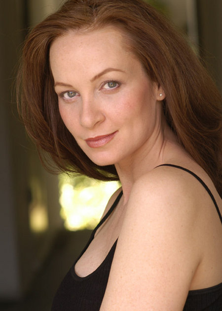 actor Samantha Robson large photo