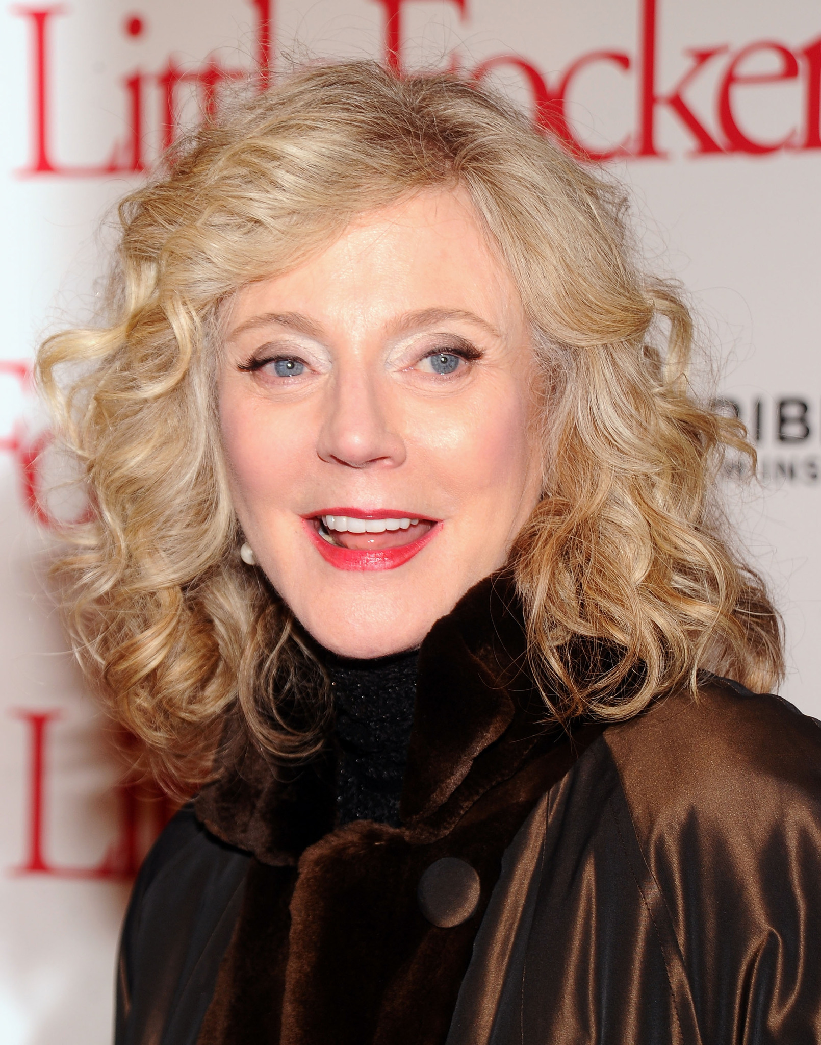 actor Blythe Danner large photo