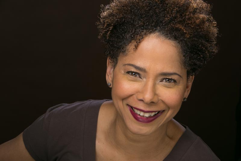 actor Kim Sykes large photo