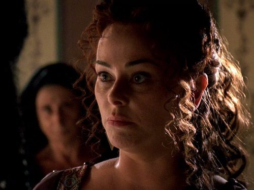 actor Polly Walker large photo