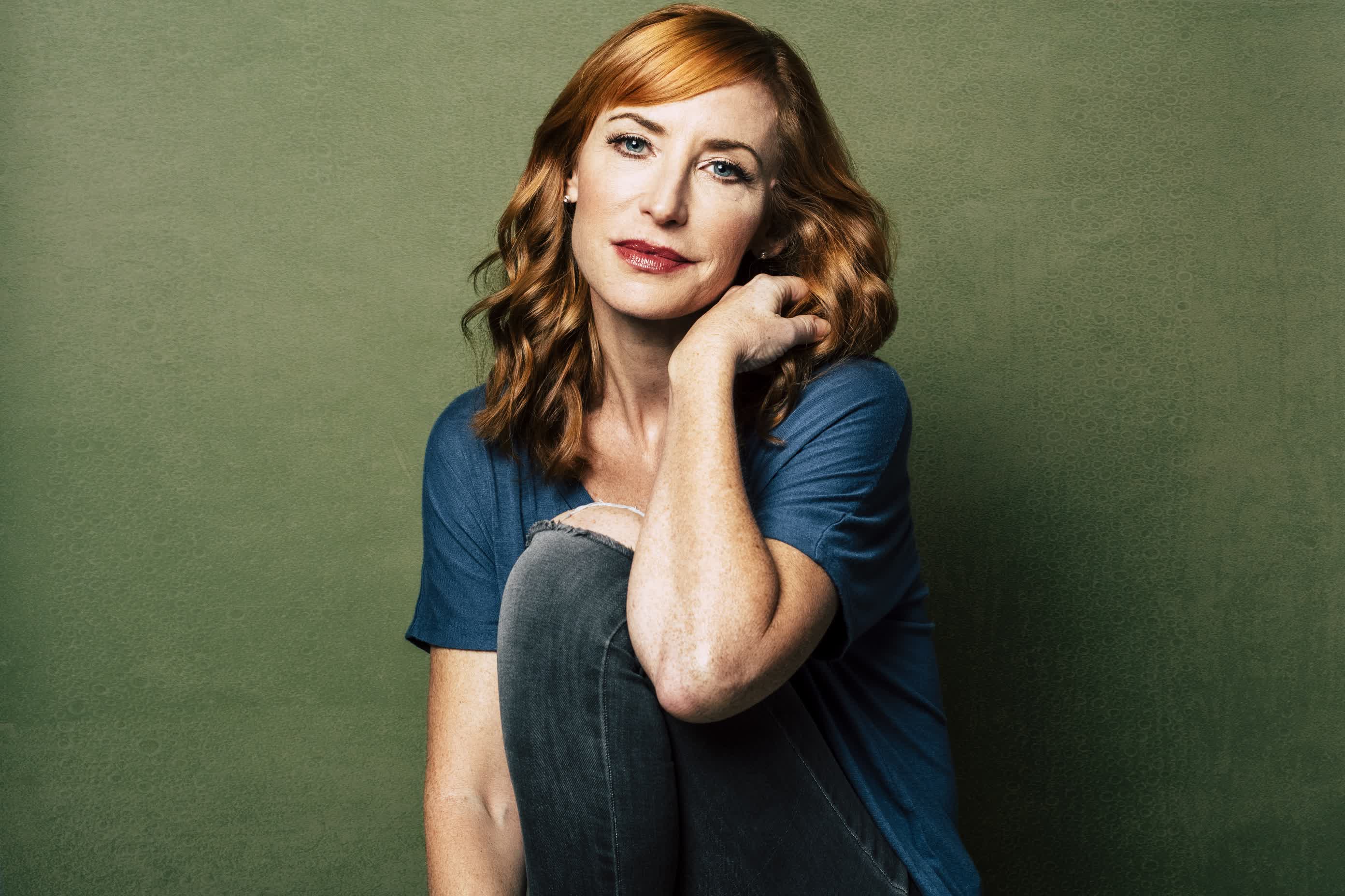 actor Karen Strassman large photo