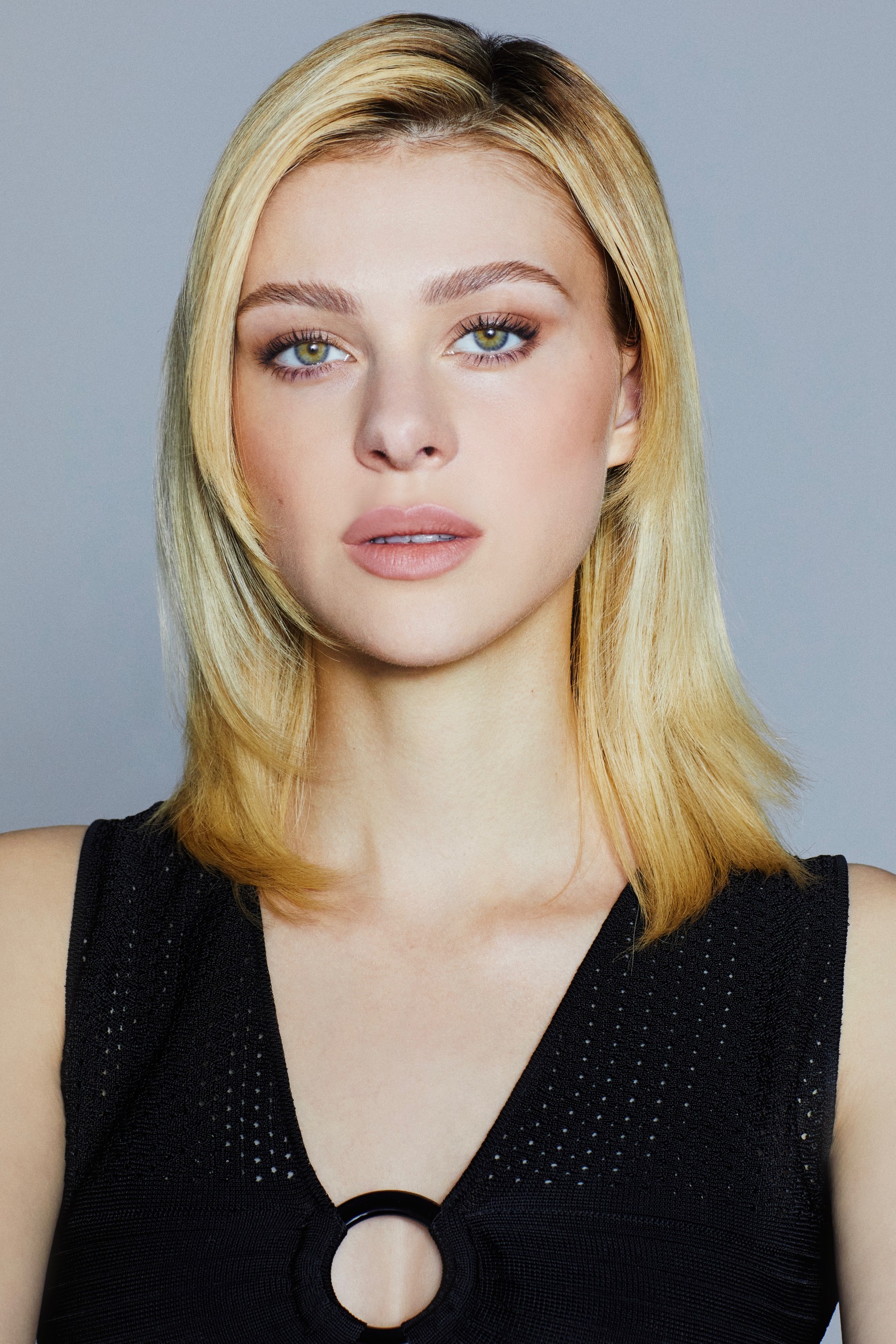 actor Nicola Peltz Beckham large photo