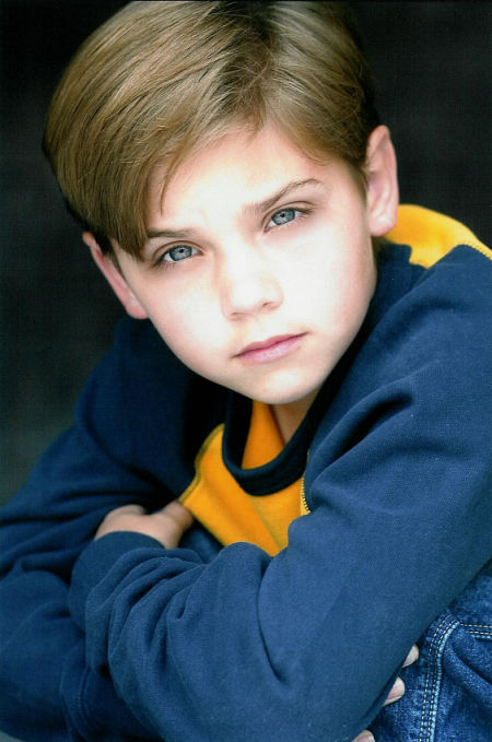 actor Hayden McFarland large photo