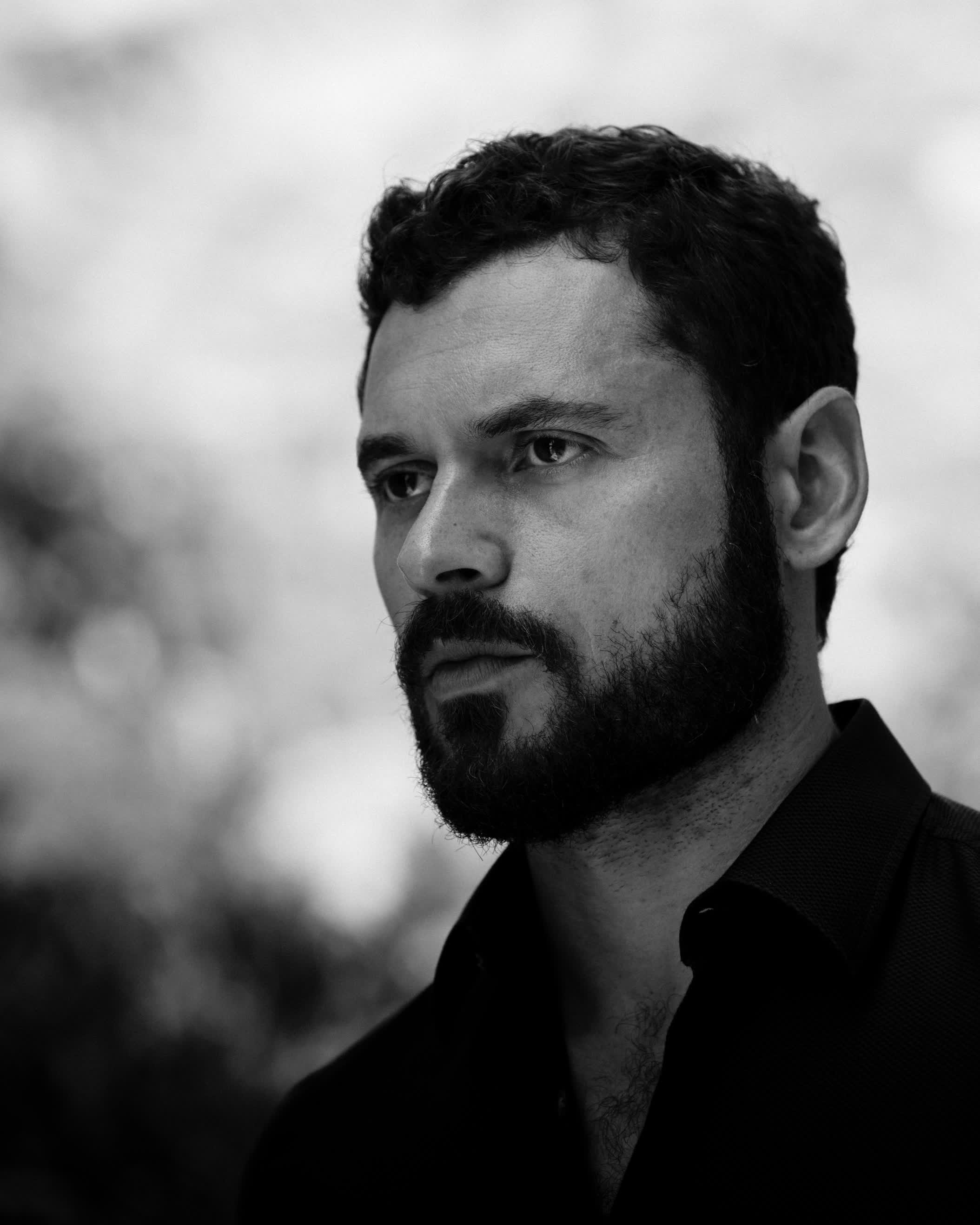 actor Adan Canto large photo