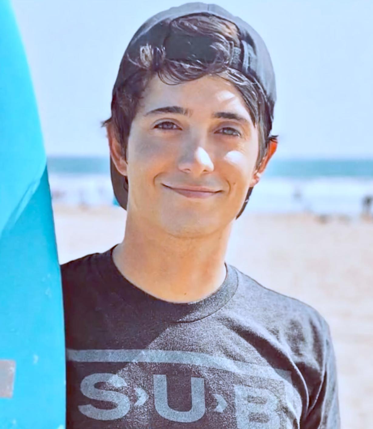 actor Jacob Smith large photo