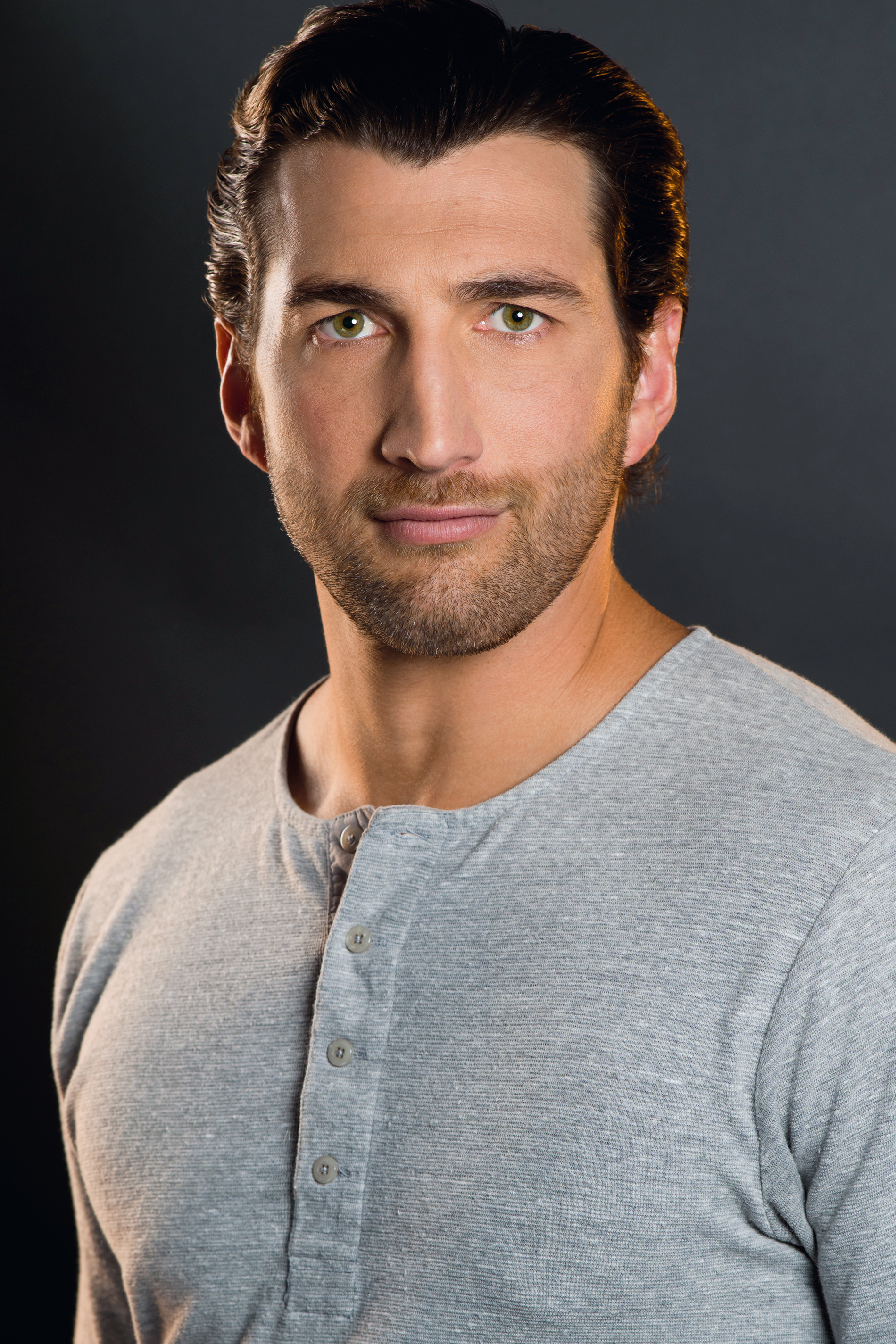 actor Clayton Snyder large photo