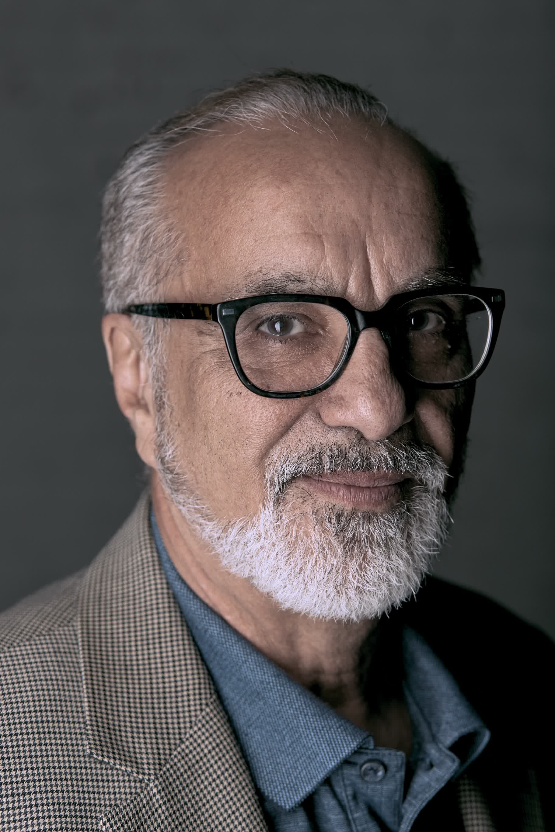 actor Mateo Gómez large photo