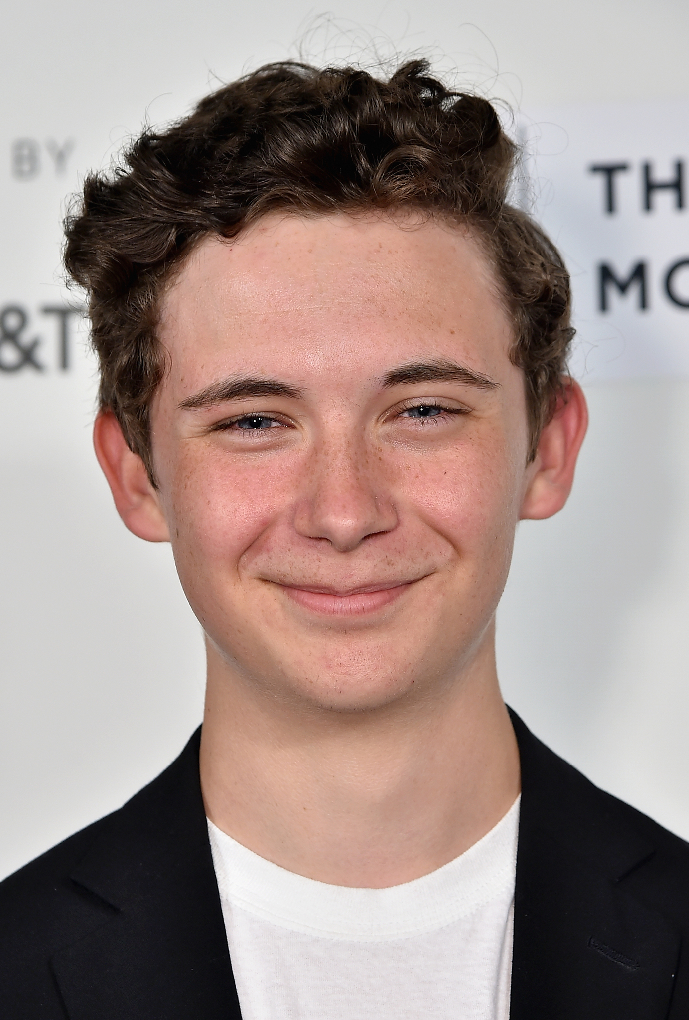 actor Seamus Davey-Fitzpatrick large photo