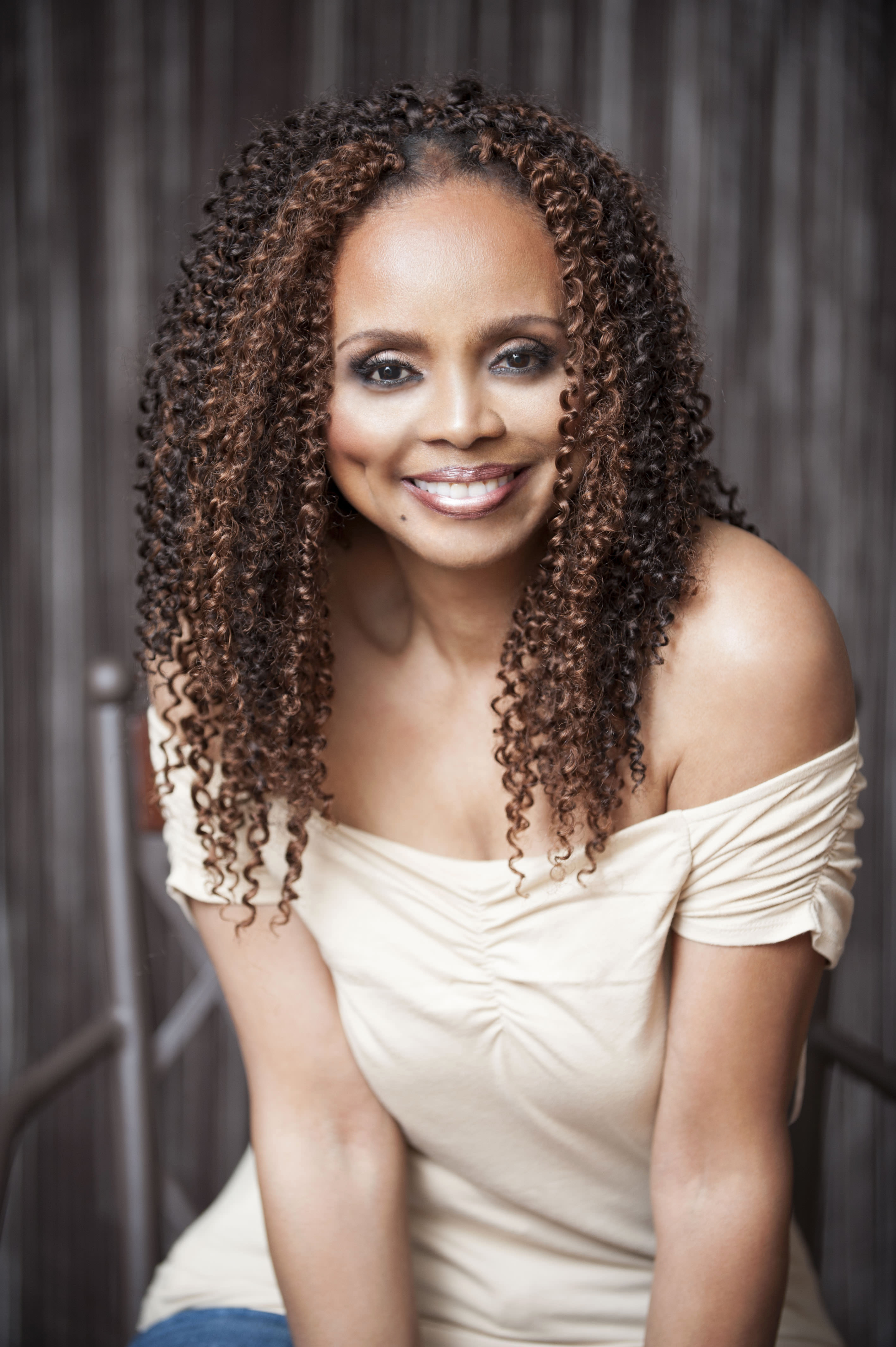 actor Debbi Morgan large photo