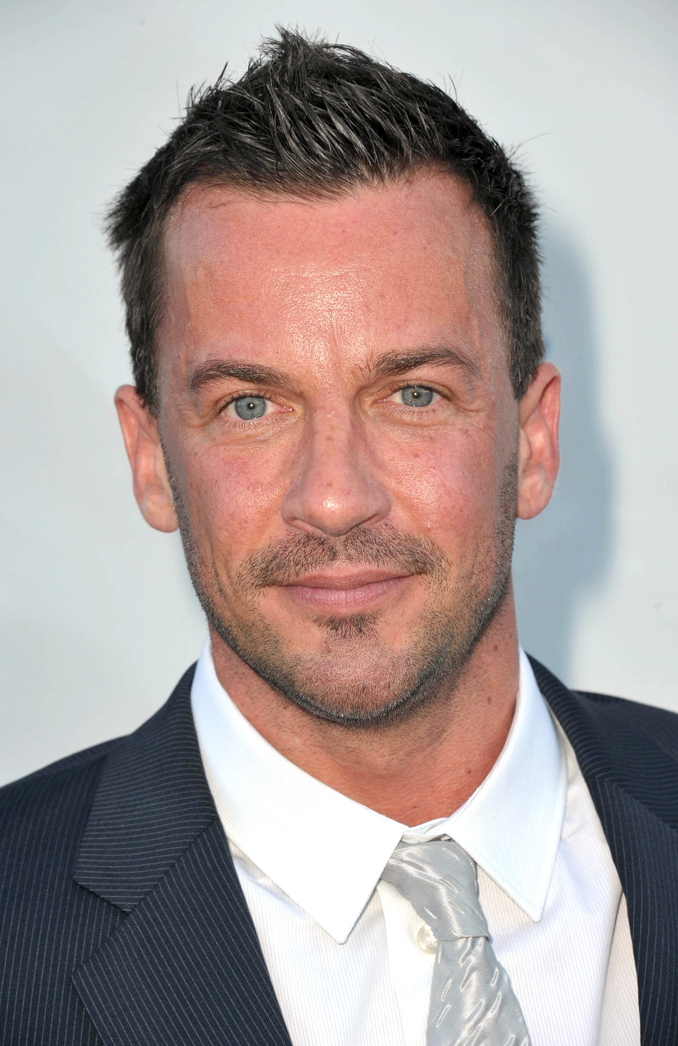 actor Craig Parker large photo