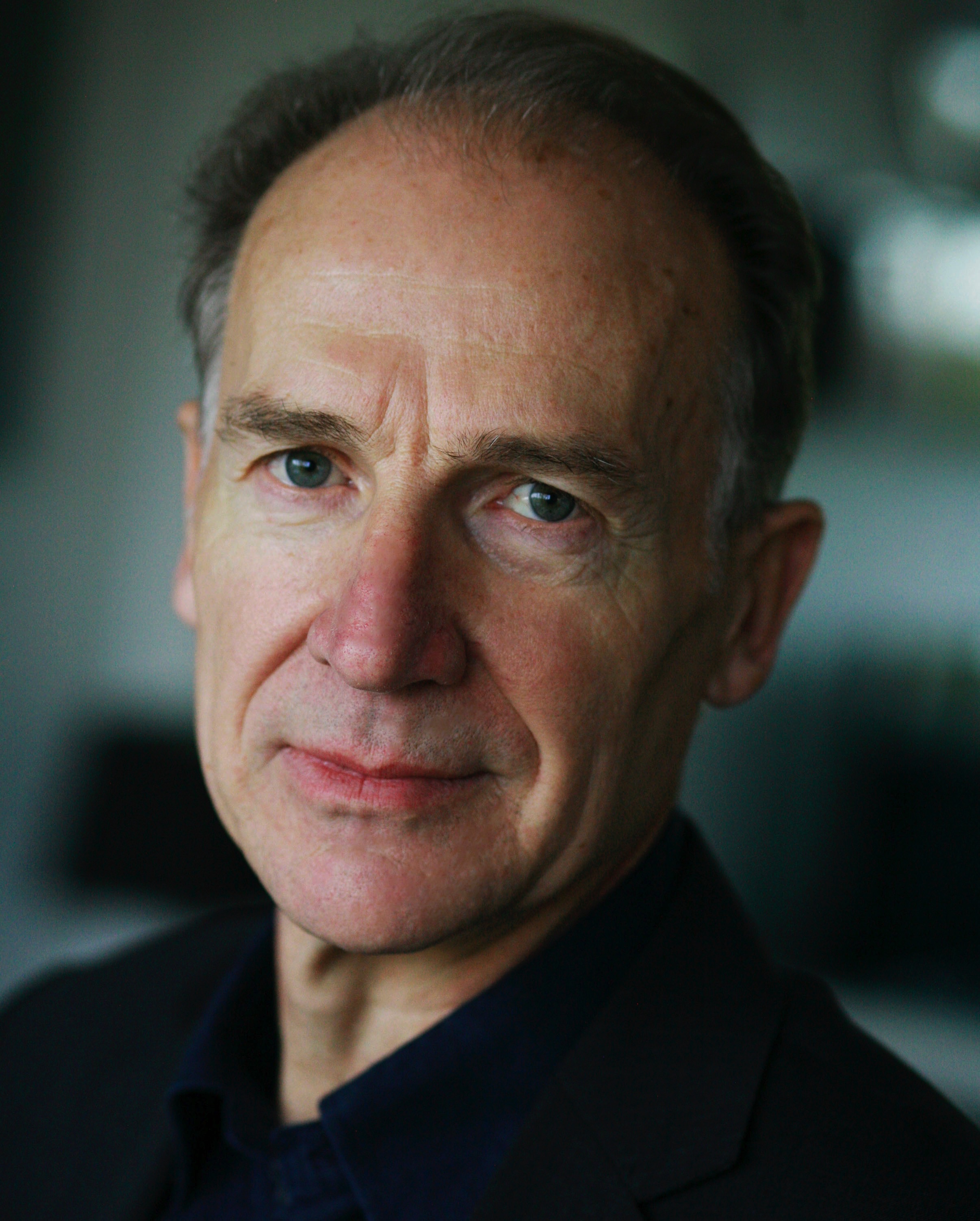 actor Tim Berrington large photo