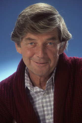actor Ralph Waite large photo