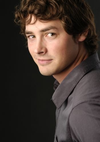 actor Eric Parker large photo