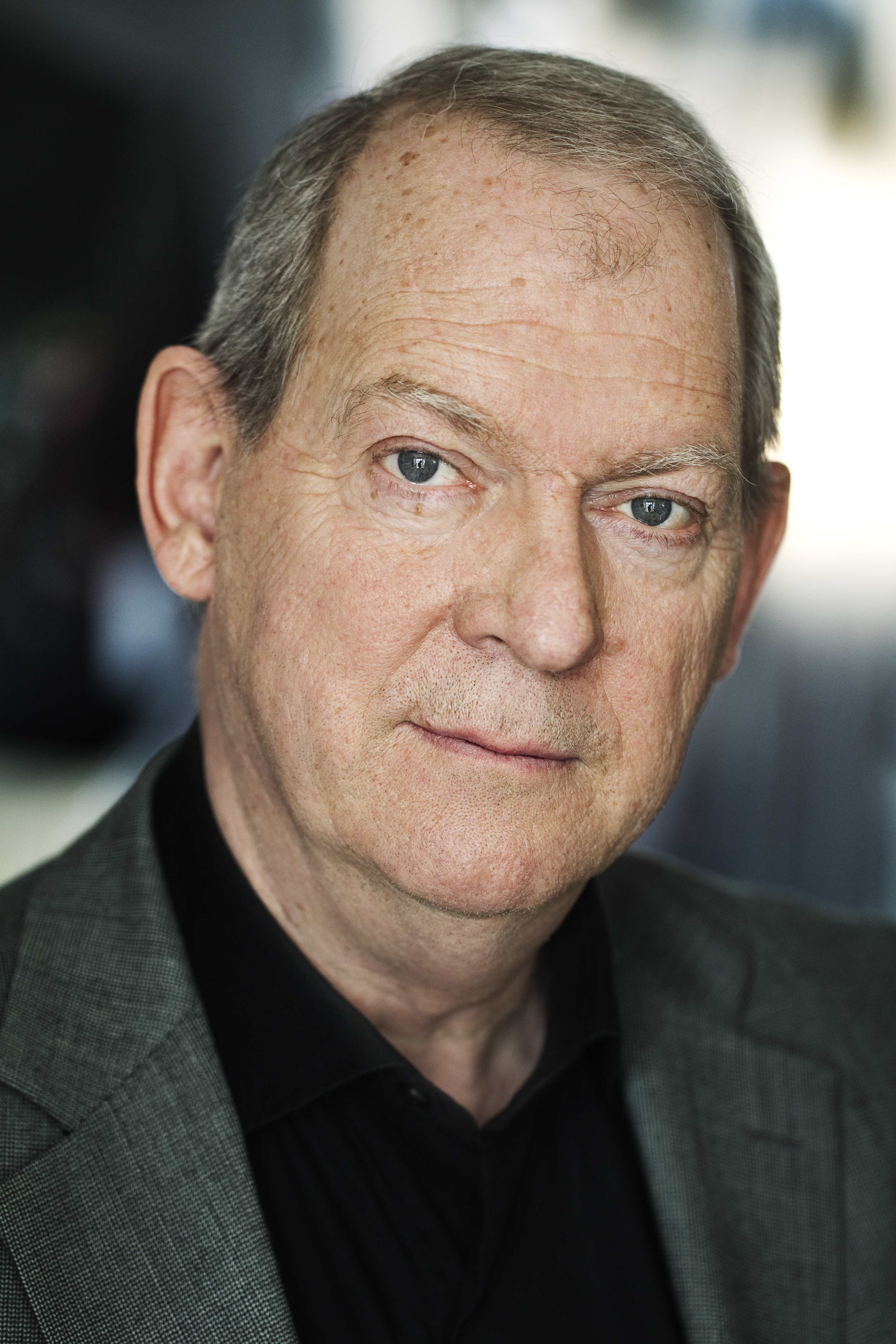 actor Claus Bue large photo