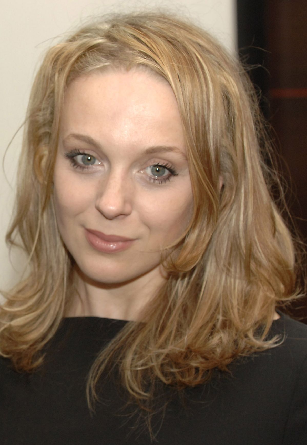 actor Amanda Abbington large photo