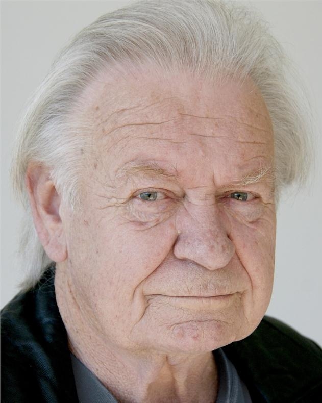 actor Ian Mune large photo