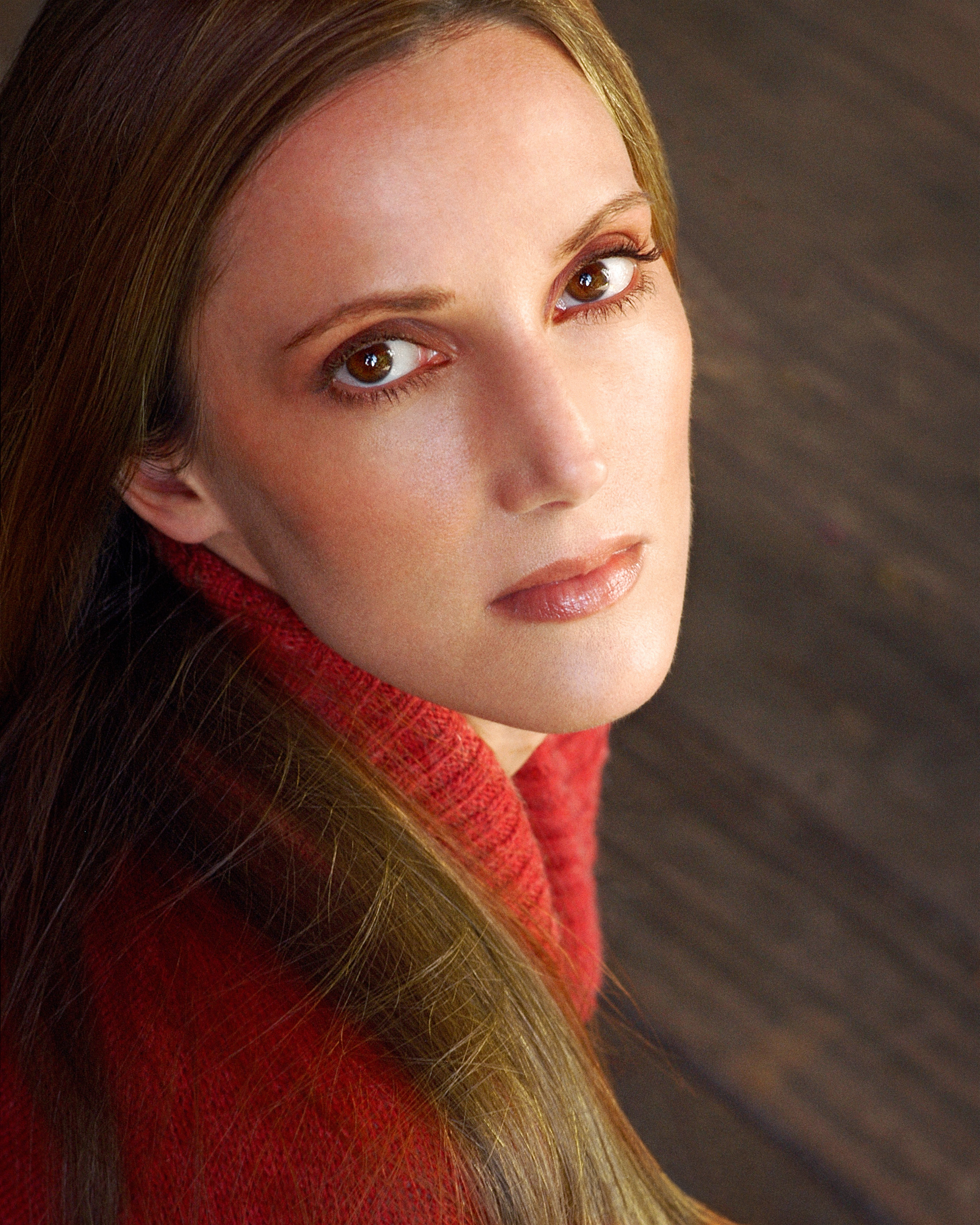 actor Antoinette Valente large photo