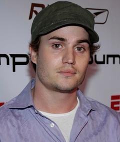 actor Nathan Bexton large photo