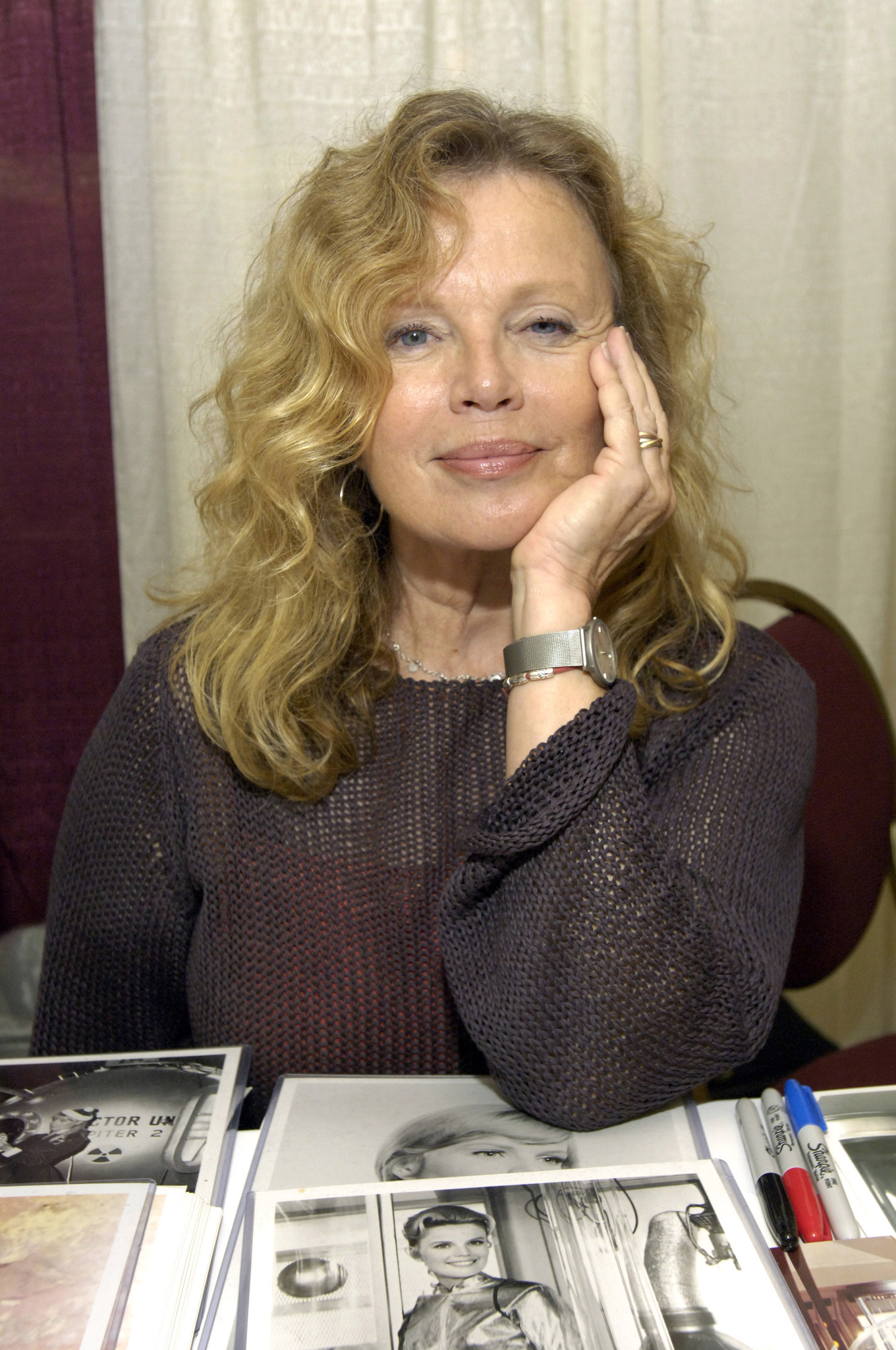 actor Marta Kristen large photo